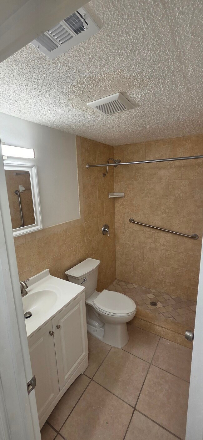 Foto del edificio - 4934 Getner St