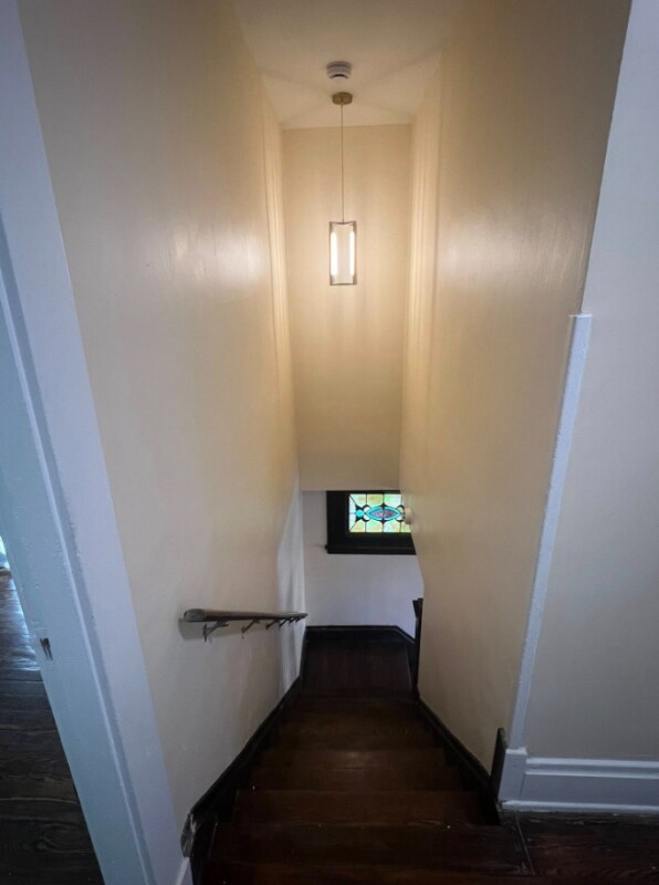 Foto del edificio - 2121 Burnet Ave