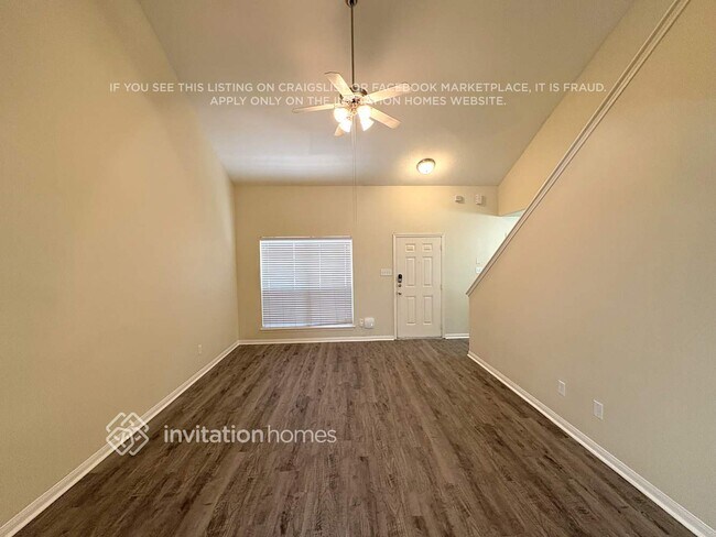 Foto del edificio - 4030 Falvel Shadow Creek Dr