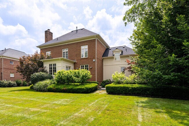 Foto del edificio - 7200 Ashcombe Ct