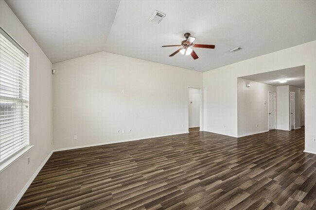 Foto del edificio - 2614 Balsam Ridge Way