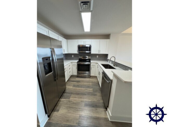 Foto del edificio - 15928 Front Beach Rd