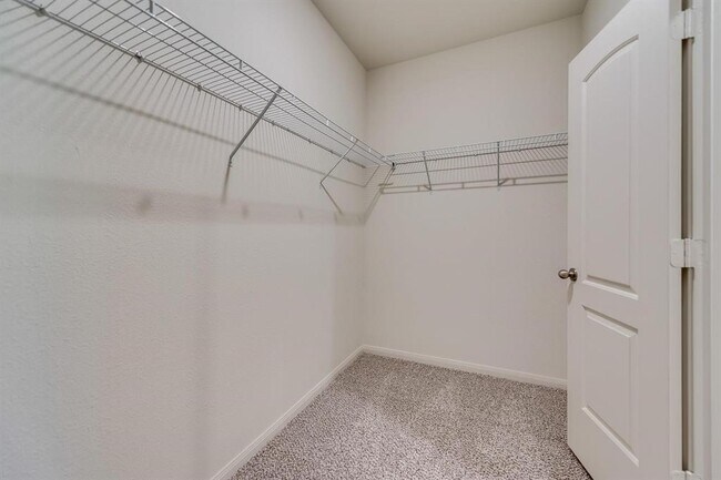 Foto del edificio - 318 Foster Ln