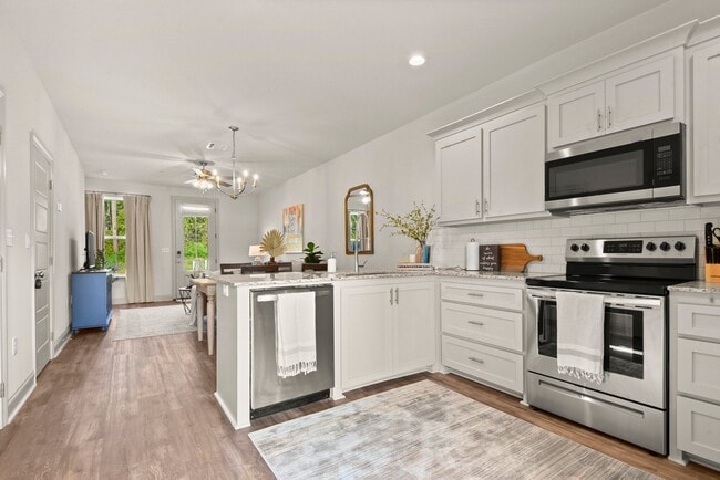 Foto del edificio - 35980 Cane Market Rd