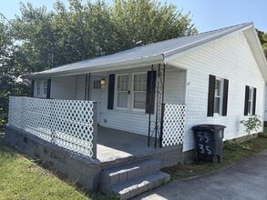 Building Photo - 5336 Connell St