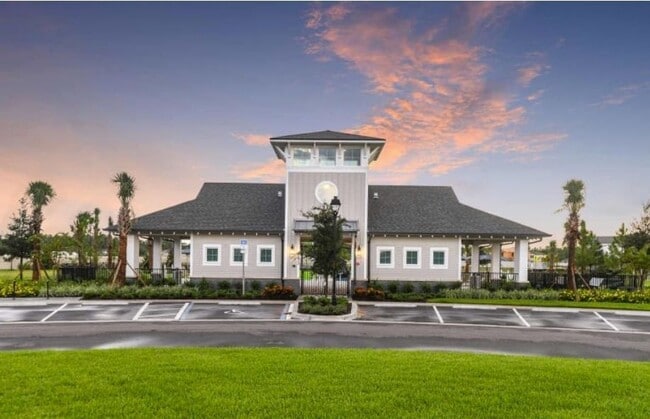 Foto del edificio - 30561 Gilbern Rd