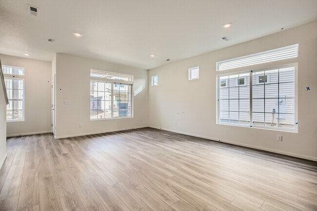 Photo - 17911 E 103rd Ave Townhome