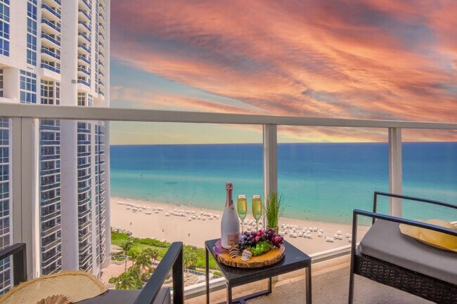 Building Photo - 18001 Collins Ave