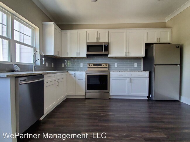 Foto del edificio - 3 br, 3.5 bath House - 2006 Ocean Dr. NW