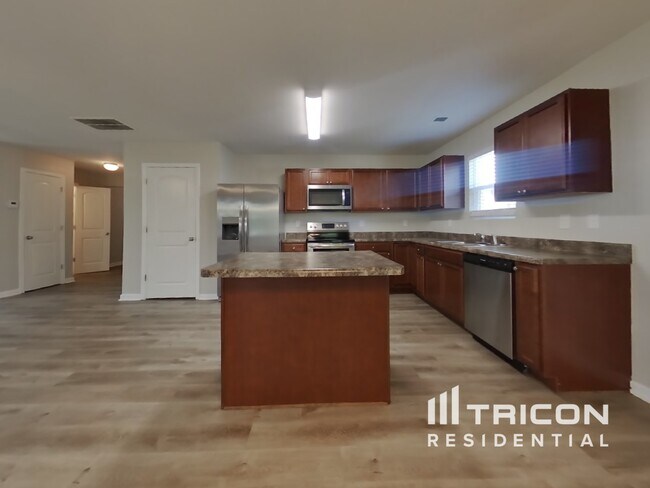 Foto del edificio - 7128 Tanger Boulevard Riverdale GA