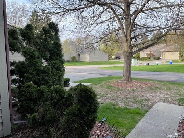 Building Photo - 2416 Tanbark Ct