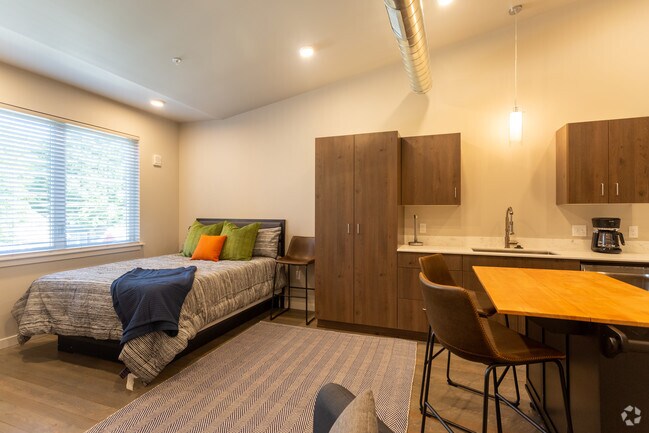 0 habitaciones, 1 baño, 644 pies cuadrados - The Lake