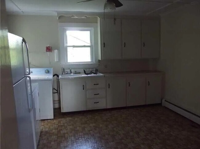 Cocina - 6 Hallowell St