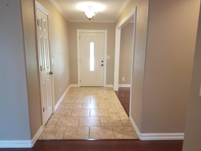 Foto del edificio - 4626 S Maplewood Ave