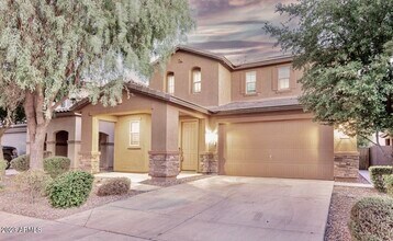 Building Photo - 12025 W Avenida Del Rey