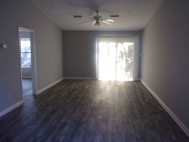 Building Photo - 2463 Raymond Diehl Rd