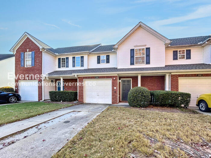 Foto principal - 204 Cottonwood Creek Cir