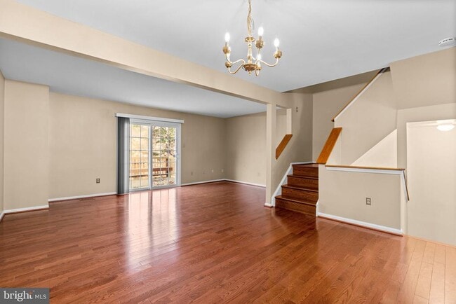 Building Photo - 8871 Manahan Dr