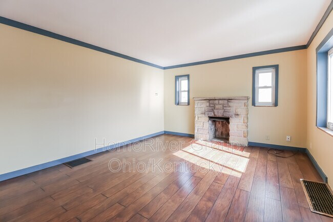 Foto del edificio - 508 W North Bend Rd