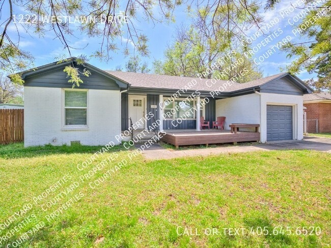 Building Photo - 1222 Westlawn Dr