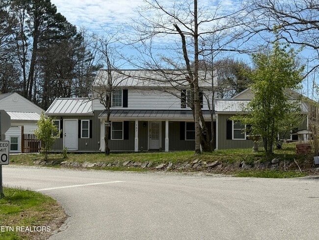 Building Photo - 167 Garden Rd