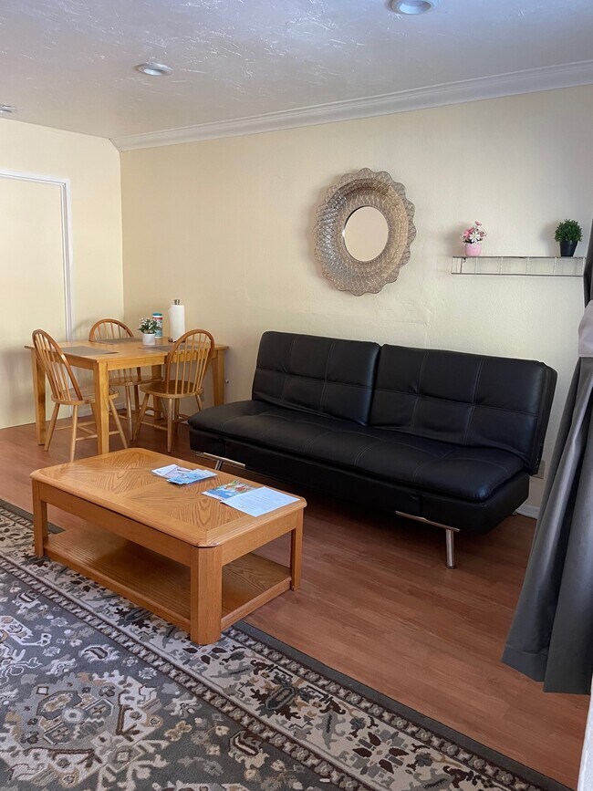 Foto del edificio - 2823 Cottingham St