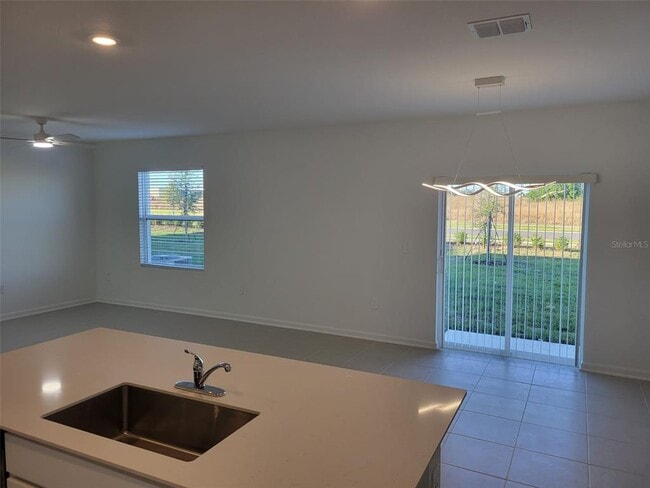 Building Photo - 3671 Hardman Dr