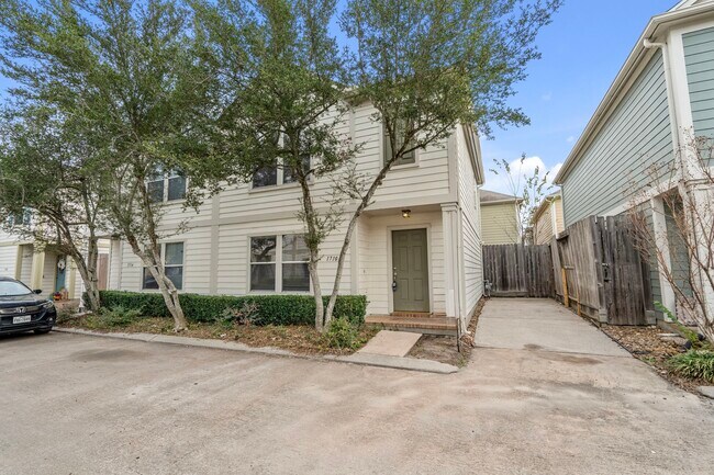 Foto del edificio - 1710 Redwing Cove Dr