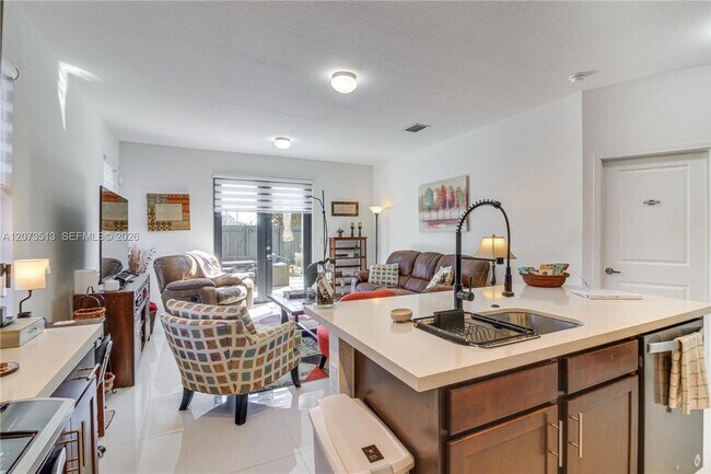 Foto del edificio - 3751 SW 97th Ave