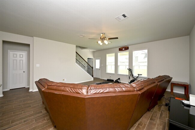 Foto del edificio - 4619 Ehrlich Ct