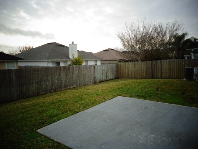 Primary Photo - 575 Timber Trace Ct