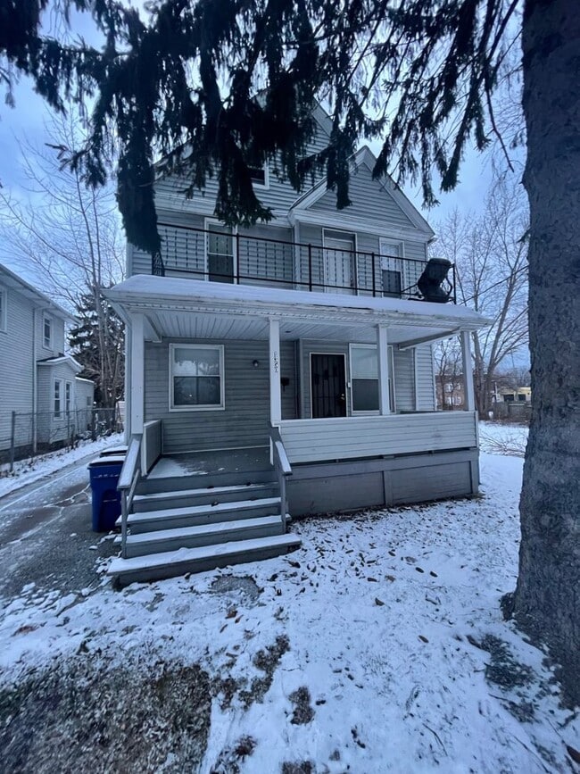 Building Photo - 1350 W 80th St