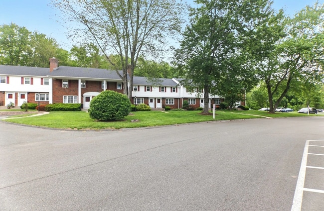 Building Photo - 62 Brandywine Ln