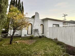 Building Photo - 3657 Roselawn Ave
