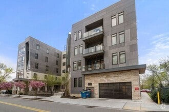 Building Photo - 95 Fawcett St