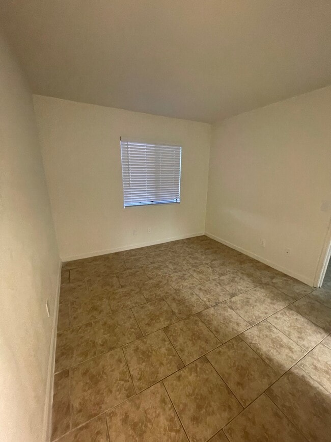Upgraded JR - Juniper Canyon | Tucson, AZ Apartments