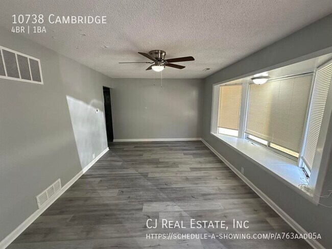 Foto del edificio - 10738 Cambridge Ave