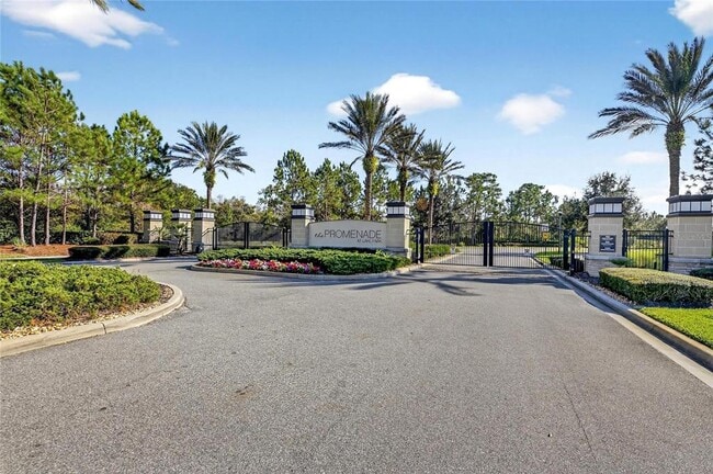 Foto del edificio - 18233 Leafmore St