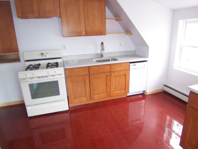 Newly renovated kitchen - 9818 71st Ave