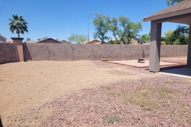 Building Photo - 2964 S Valle Verde