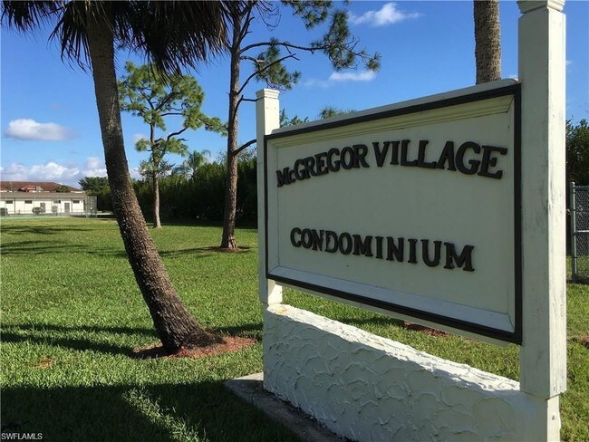 Building Photo - 13663 McGregor Village Dr