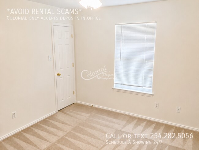 Foto del edificio - 4604 Bowles Dr