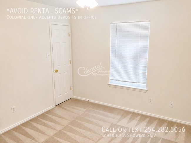 Building Photo - 4604 Bowles Dr