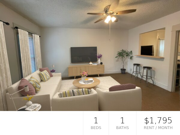 Living Room - 1510 Mission St