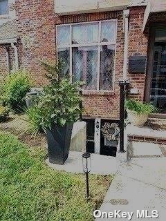 Foto principal - 116-40 227th St