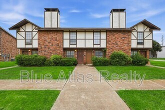 Building Photo - 2713 Wimbledon Ct