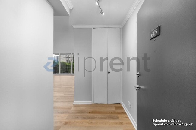 Building Photo - 620 Peachtree St NE