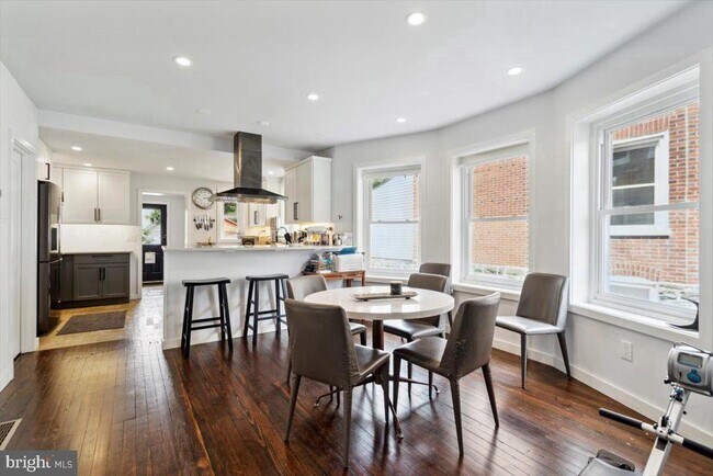 Foto del edificio - 224 Edgemont Ave