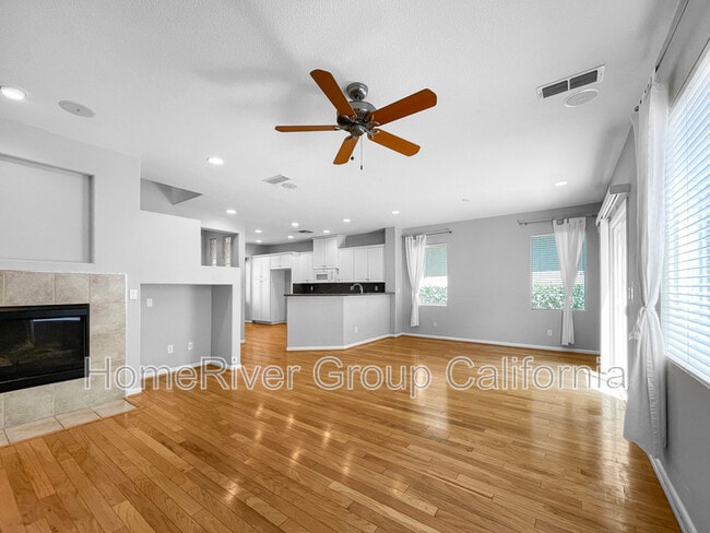 Building Photo - 2151 Sterling Dr