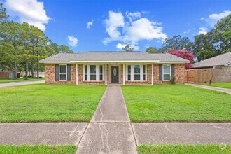 Building Photo - 7103 Foxway Ln